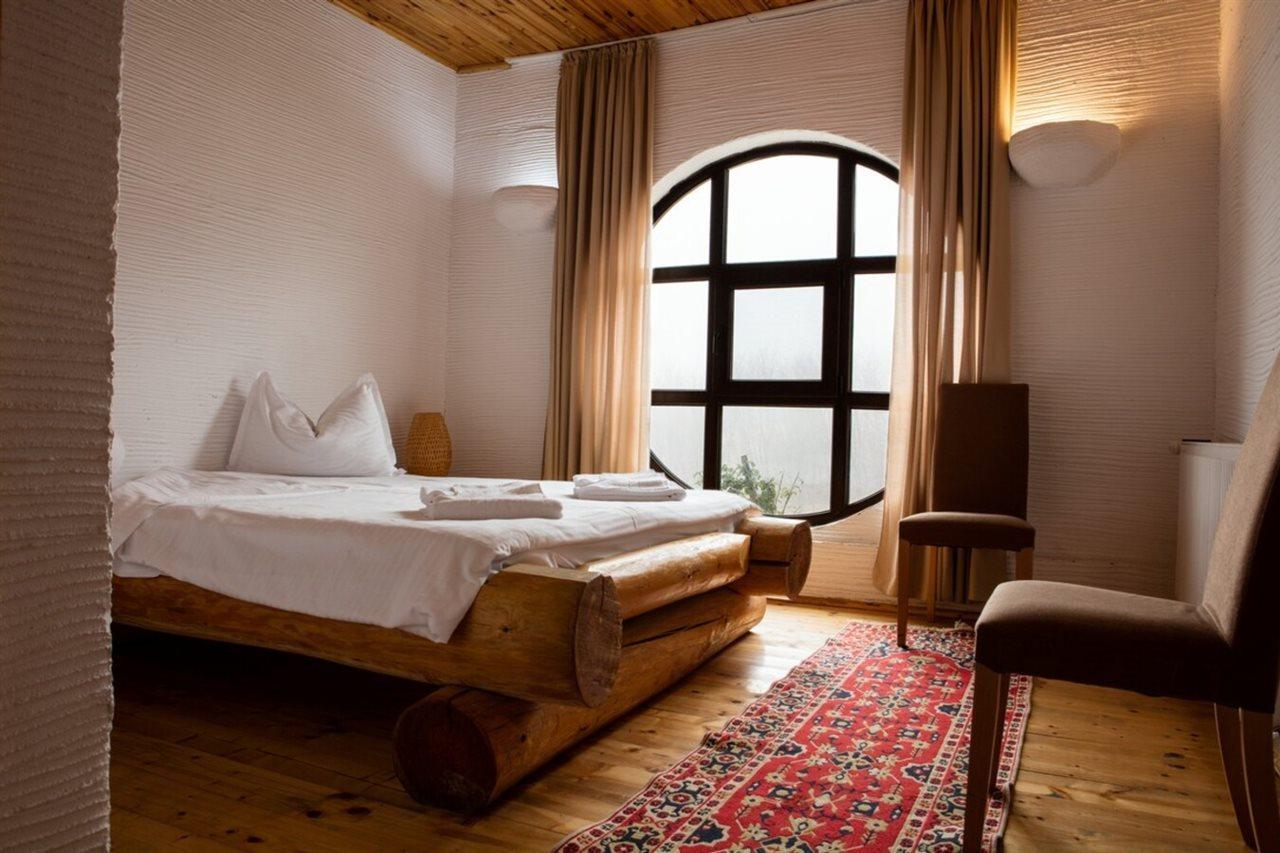 Ferma Dacilor Hotel Tohani Екстериор снимка