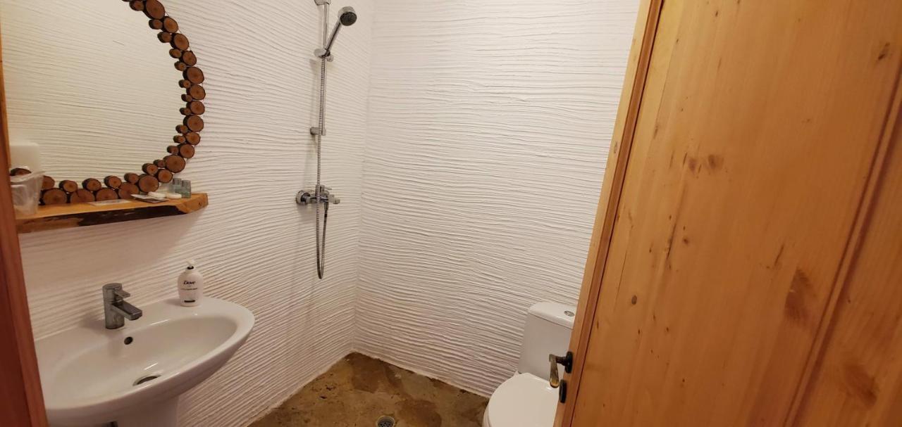 Ferma Dacilor Hotel Tohani Екстериор снимка